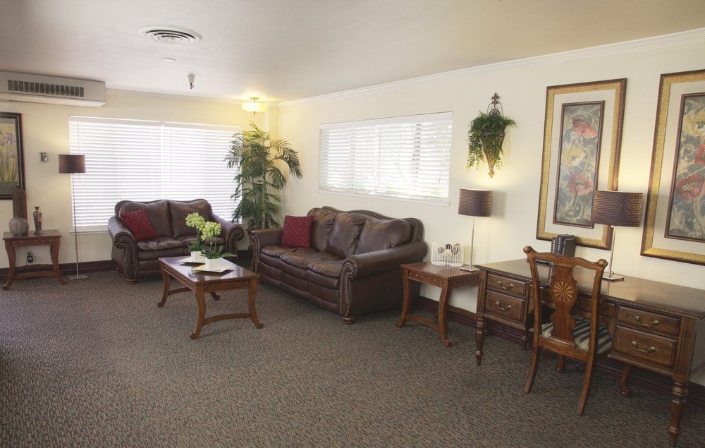 Roseville Care Center (UPDATED) Get Pricing & See 3 Photos in